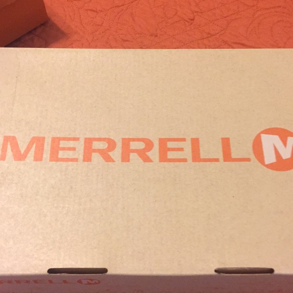 Merrell performance flats NEVER WORN - Picture 7 of 7